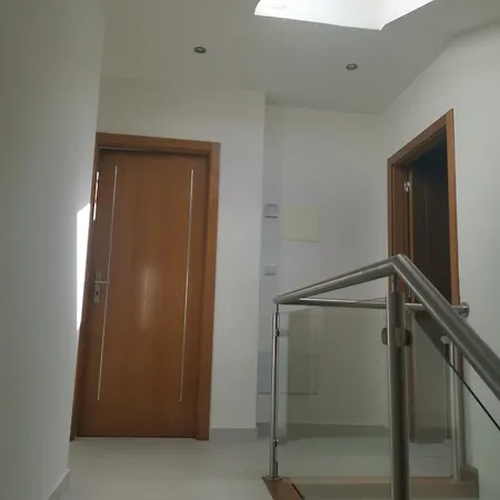 度假居 Barroso House *